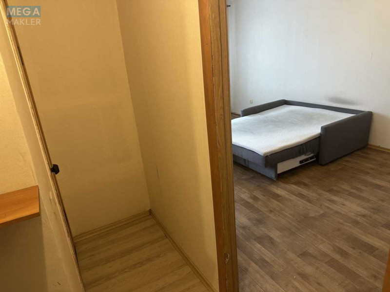 Оренда 1 кімнатної квартири, <a class="location-link" href="/kiev/" title="Недвижимость Київ">Київ</a>, <a class="location-link" href="/kiev/solomenskij/" title="Недвижимость Солом'янський район">Солом'янський р-н</a>, Чоколівський бульв., 6 (изображение 17)