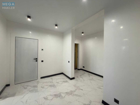 Продаж 3 кімнатної квартири (96/51/14), 10 пов. 22 пов. будинку, <a class="location-link" href="/kiev/" title="Недвижимость Київ">Київ</a>, <a class="location-link" href="/kiev/podolskij/" title="Недвижимость Подільський район">Подільський р-н</a>, Європейського Союзу просп., 19а (изображение 7)