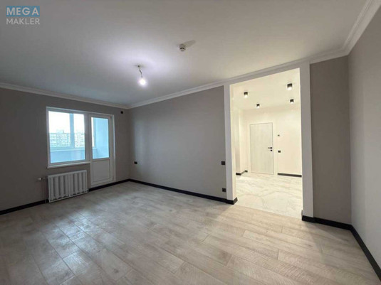 Продаж 3 кімнатної квартири (96/51/14), 10 пов. 22 пов. будинку, <a class="location-link" href="/kiev/" title="Недвижимость Київ">Київ</a>, <a class="location-link" href="/kiev/podolskij/" title="Недвижимость Подільський район">Подільський р-н</a>, Європейського Союзу просп., 19а (изображение 8)