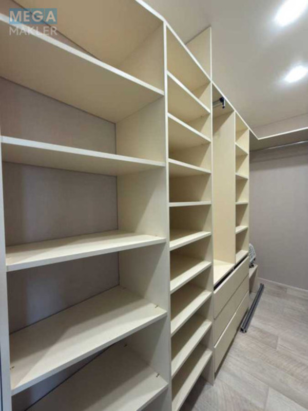 Продаж 3 кімнатної квартири (96/51/14), 10 пов. 22 пов. будинку, <a class="location-link" href="/kiev/" title="Недвижимость Київ">Київ</a>, <a class="location-link" href="/kiev/podolskij/" title="Недвижимость Подільський район">Подільський р-н</a>, Європейського Союзу просп., 19а (изображение 13)