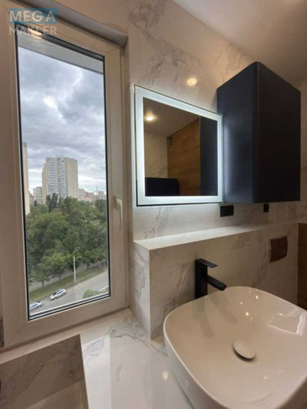 Продаж 3 кімнатної квартири (96/51/14), 10 пов. 22 пов. будинку, <a class="location-link" href="/kiev/" title="Недвижимость Київ">Київ</a>, <a class="location-link" href="/kiev/podolskij/" title="Недвижимость Подільський район">Подільський р-н</a>, Європейського Союзу просп., 19а (изображение 19)