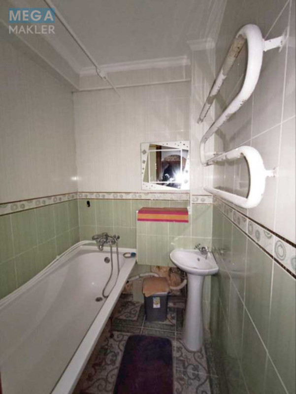 Продаж 2 кімнатної квартири (45/30/8), 1 пов. 5 пов. будинку, <a class="location-link" href="/kiev/" title="Недвижимость Київ">Київ</a>, <a class="location-link" href="/kiev/solomenskij/" title="Недвижимость Солом'янський район">Солом'янський р-н</a>, Ушинського вул., 5 (изображение 11)