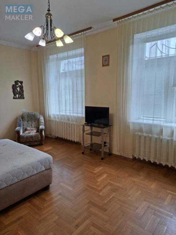 Оренда 2 кімнатної квартири, <a class="location-link" href="/kiev/" title="Недвижимость Київ">Київ</a>, <a class="location-link" href="/kiev/solomenskij/" title="Недвижимость Солом'янський район">Солом'янський р-н</a>, Гарматна вул., 18 (изображение 4)