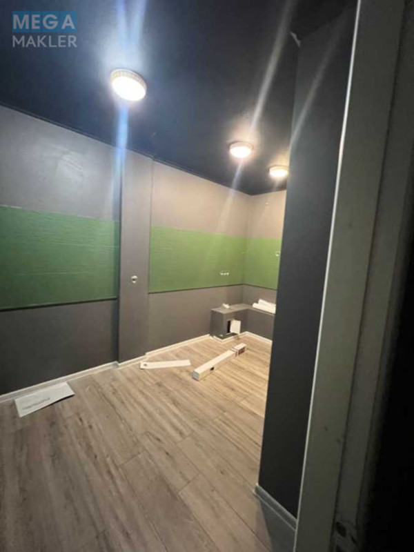 Оренда комерційної нерухомості, 90&nbsp;кв.м, под магазин, <a class="location-link" href="/odessa/" title="Недвижимость Одеса">Одеса</a>, <a class="location-link" href="/odessa/primorskij/" title="Недвижимость Приморський район">Приморський р-н</a>, Бунина, 26 (изображение 17)