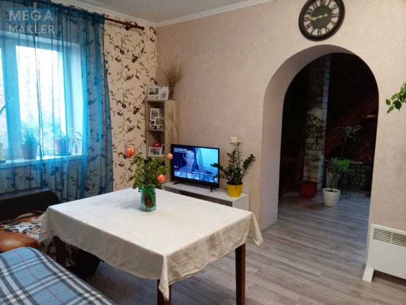 Продаж дома, 2&nbsp;поверху, 110&nbsp;кв.м, 3&nbsp;кімнати, ділянка 11&nbsp;соток, <a class="location-link" href="/podgorodnoe/" title="Недвижимость Підгородне">Підгородне</a>, Пісенна (изображение 10)