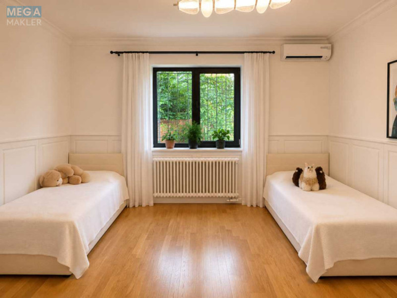 Продаж дома, 2&nbsp;поверху, 283,90&nbsp;кв.м, 4&nbsp;кімнати, ділянка 6,50&nbsp;соток, <a class="location-link" href="/kiev/" title="Недвижимость Київ">Київ</a>, <a class="location-link" href="/kiev/dneprovskij/" title="Недвижимость Дніпровський район">Дніпровський р-н</a>, 1 Садовий пров., 9/2 (изображение 13)