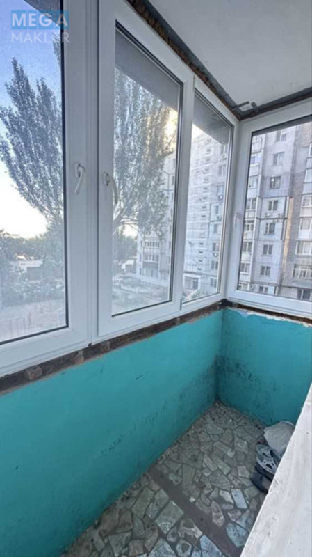 Продаж 4 кімнатної квартири (80,4/?/8), 3 пов. 10 пов. будинку, <a class="location-link" href="/nikolaev/" title="Недвижимость Миколаїв">Миколаїв</a>, <a class="location-link" href="/nikolaev/centralnyj/" title="Недвижимость Центрульний район">Центрульний р-н</a>, Героїв України, 75В (изображение 5)