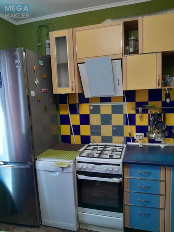 Продаж 2 кімнатної квартири (54/?/8), 9 пов. 9 пов. будинку, <a class="location-link" href="/nikolaev/" title="Недвижимость Миколаїв">Миколаїв</a>, <a class="location-link" href="/nikolaev/leninskij/" title="Недвижимость Ленінський район">Ленінський р-н</a>, Китобоїв (изображение 4)