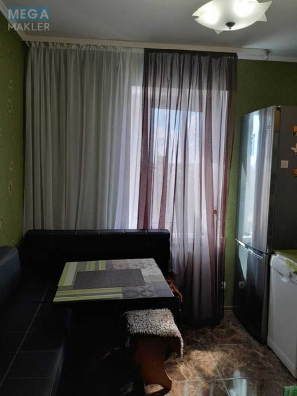 Продаж 2 кімнатної квартири (54/?/8), 9 пов. 9 пов. будинку, <a class="location-link" href="/nikolaev/" title="Недвижимость Миколаїв">Миколаїв</a>, <a class="location-link" href="/nikolaev/leninskij/" title="Недвижимость Ленінський район">Ленінський р-н</a>, Китобоїв (изображение 8)