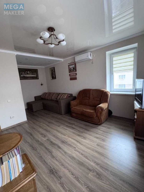 Продаж 1 кімнатної квартири (38/?/8), 3 пов. 10 пов. будинку, <a class="location-link" href="/nikolaev/" title="Недвижимость Миколаїв">Миколаїв</a>, <a class="location-link" href="/nikolaev/zavodskoj/" title="Недвижимость Заводський район">Заводський р-н</a>, Правди, 10Б (изображение 4)