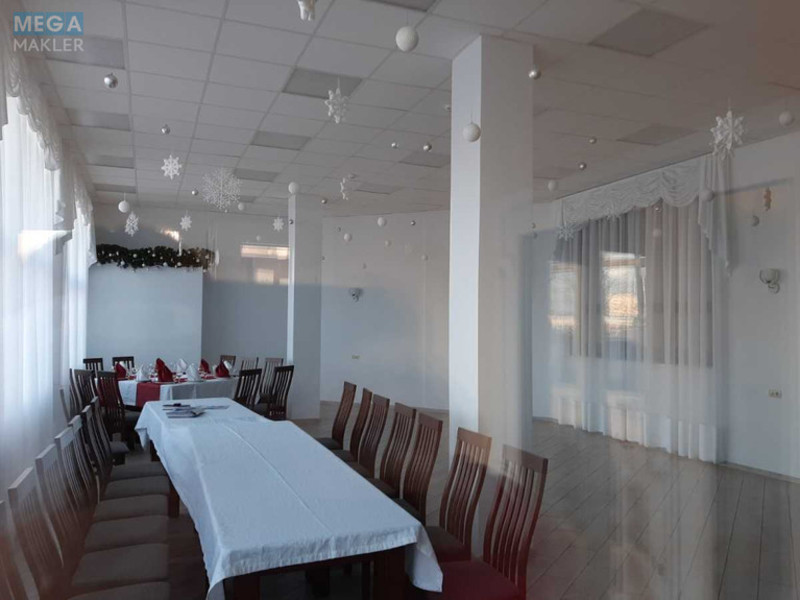 Продаж комерційної нерухомості, 3&nbsp;270&nbsp;кв.м, <a class="location-link" href="/kiev/" title="Недвижимость Київ">Київ</a>, <a class="location-link" href="/kiev/solomenskij/" title="Недвижимость Солом'янський район">Солом'янський р-н</a>, Кольцевая дорога (изображение 12)