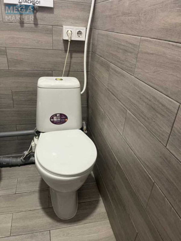 Продаж окремої будівлі/побудови, 63&nbsp;кв.м, <a class="location-link" href="/kiev/" title="Недвижимость Київ">Київ</a>, <a class="location-link" href="/kiev/darnickij/" title="Недвижимость Дарницький район">Дарницький р-н</a>, Анны Ахматовой ул., 30 (изображение 6)