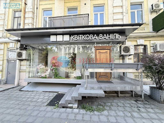 Оренда комерційної нерухомості, 86&nbsp;кв.м, под магазин, <a class="location-link" href="/kiev/" title="Недвижимость Київ">Київ</a>, <a class="location-link" href="/kiev/pecherskij/" title="Недвижимость Печерський район">Печерський р-н</a>, Саксаганського вул., 13/42 (изображение 3)