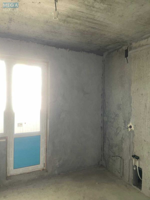 Продаж 3 кімнатної квартири (81,7/42,7/8,3), 10 пов. 24 пов. будинку, <a class="location-link" href="/kiev/" title="Недвижимость Київ">Київ</a>, <a class="location-link" href="/kiev/desnyanskij/" title="Недвижимость Деснянський район">Деснянський р-н</a>, Милославська вул., 18 (изображение 3)