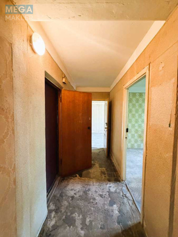 Продаж 2 кімнатної квартири (50/30/8), 4 пов. 9 пов. будинку, <a class="location-link" href="/kiev/" title="Недвижимость Київ">Київ</a>, <a class="location-link" href="/kiev/goloseevskij/" title="Недвижимость Голосіївський район">Голосіївський р-н</a>, Генерала Родимцева вул., 11 (изображение 10)