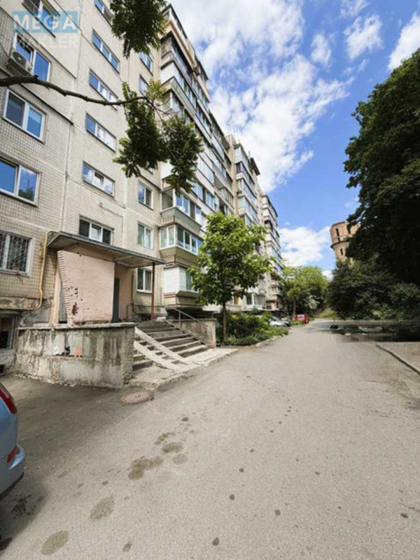Продаж 2 кімнатної квартири (50/30/8), 4 пов. 9 пов. будинку, <a class="location-link" href="/kiev/" title="Недвижимость Київ">Київ</a>, <a class="location-link" href="/kiev/goloseevskij/" title="Недвижимость Голосіївський район">Голосіївський р-н</a>, Генерала Родимцева вул., 11 (изображение 15)