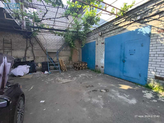 Оренда комерційної нерухомості, 168&nbsp;кв.м, <a class="location-link" href="/kiev/" title="Недвижимость Київ">Київ</a>, <a class="location-link" href="/kiev/desnyanskij/" title="Недвижимость Деснянський район">Деснянський р-н</a>, Пухівська вул., 2 (изображение 11)