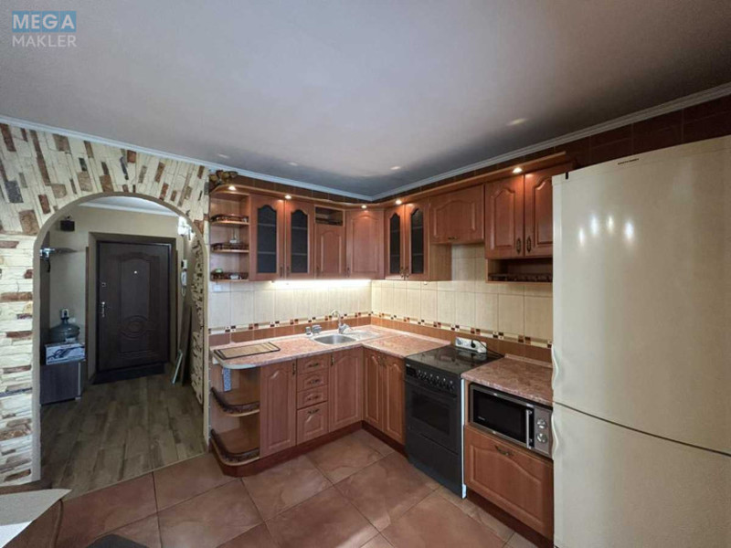 Оренда 1 кімнатної квартири, <a class="location-link" href="/kiev/" title="Недвижимость Київ">Київ</a>, <a class="location-link" href="/kiev/obolonskij/" title="Недвижимость Оболонський район">Оболонський р-н</a>, Героїв Дніпра вул., 34б (изображение 6)