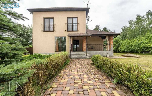 Продаж дома, 2&nbsp;поверху, 250&nbsp;кв.м, 5&nbsp;кімнат, ділянка 10&nbsp;соток, <a class="location-link" href="/kijlov/" title="Недвижимость Кійлів">Кийлів</a>, Озерна (изображение 4)