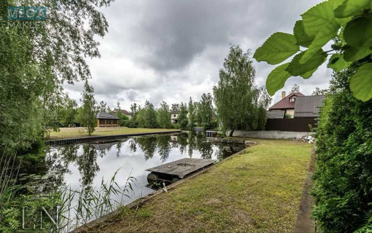 Продаж дома, 2&nbsp;поверху, 250&nbsp;кв.м, 5&nbsp;кімнат, ділянка 10&nbsp;соток, <a class="location-link" href="/kijlov/" title="Недвижимость Кійлів">Кийлів</a>, Озерна (изображение 8)