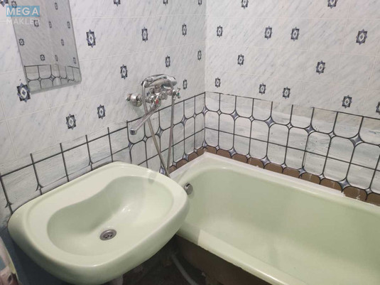 Оренда кімнати (підселення), <a class="location-link" href="/kiev/" title="Недвижимость Київ">Київ</a>, <a class="location-link" href="/kiev/desnyanskij/" title="Недвижимость Деснянський район">Деснянський р-н</a>, Володимира Маяковського вул. (изображение 5)