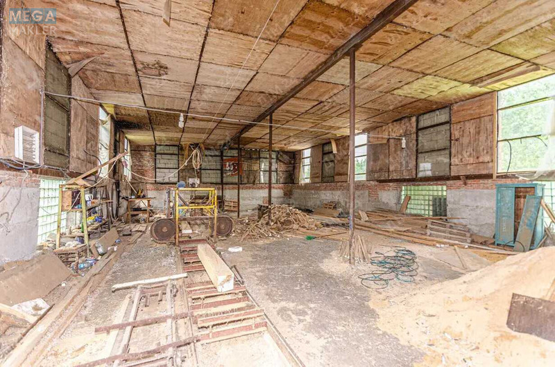Продаж комплексу будівель та споруд, 1&nbsp;753&nbsp;кв.м, под производство, <a class="location-link" href="/zhovtnevoe-poselok-pl/" title="Недвижимость Жовтневе">Жовтневе</a>, Карла Маркса, 1 (изображение 14)