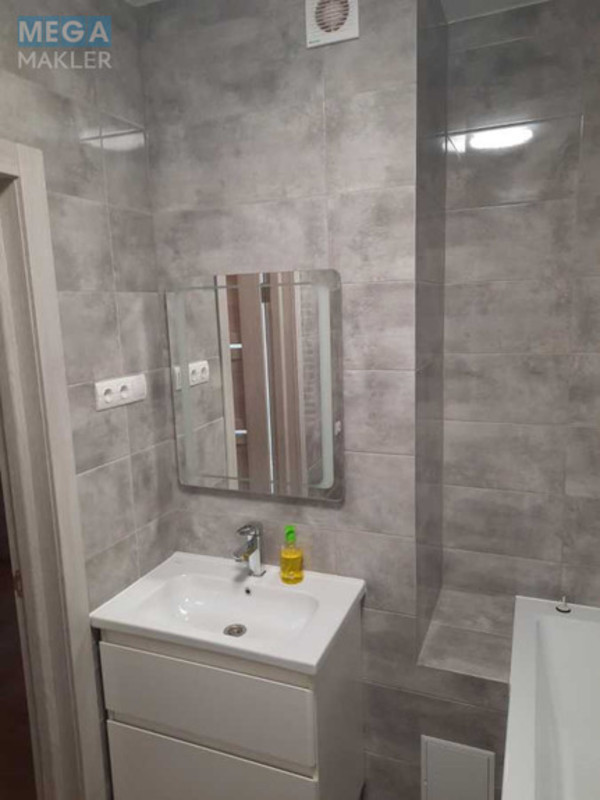 Продаж 2 кімнатної квартири (70/40/15), 26 пов. 26 пов. будинку, <a class="location-link" href="/brovary/" title="Недвижимость Бровари">Бровари</a>, Чорновола, 6А (изображение 16)