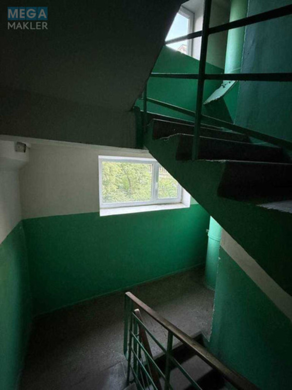 Продаж 2 кімнатної квартири (46,5/29/7), 3 пов. 9 пов. будинку, <a class="location-link" href="/kiev/" title="Недвижимость Київ">Київ</a>, <a class="location-link" href="/kiev/goloseevskij/" title="Недвижимость Голосіївський район">Голосіївський р-н</a>, Ломоносова ул., 30/1 (изображение 23)