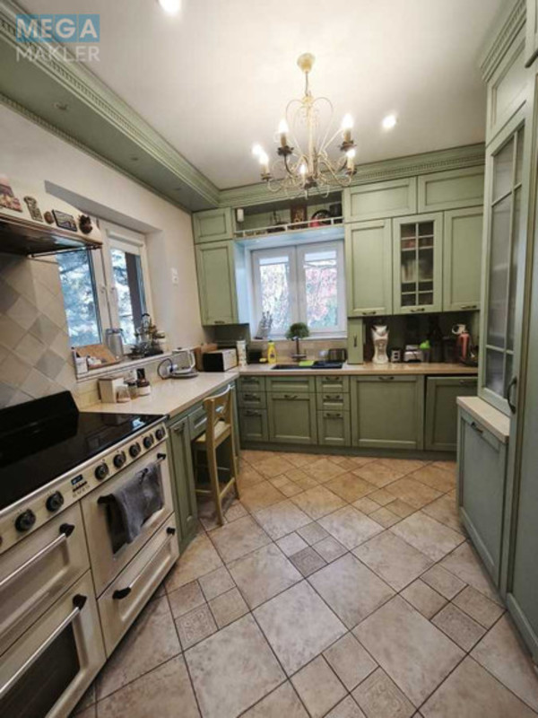 Продаж дома, 2&nbsp;поверху, 225&nbsp;кв.м, 6&nbsp;кімнат, ділянка 8&nbsp;соток, <a class="location-link" href="/yubilejnoe-pgt/" title="Недвижимость Ювілейне">Ювілейне</a>, Харьковская (изображение 10)