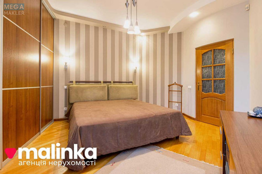 Продаж 3 кімнатної квартири (99/56/18), 4 пов. 5 пов. будинку, <a class="location-link" href="/lviv/" title="Недвижимость Львів">Львів</a>, <a class="location-link" href="/lviv/frankovskij/" title="Недвижимость Франківський район">Франківський р-н</a>, Єфремова, 13 (изображение 3)