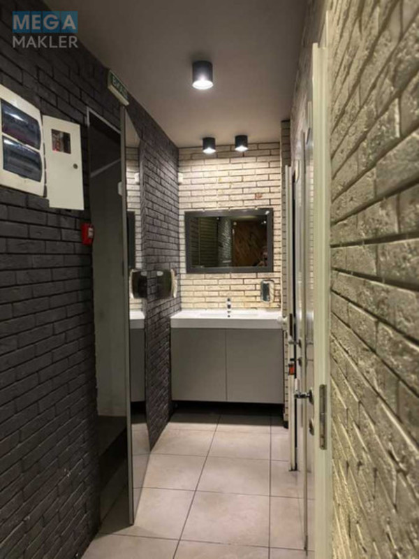 Оренда комерційної нерухомості, 49&nbsp;кв.м, под магазин, <a class="location-link" href="/kiev/" title="Недвижимость Київ">Київ</a>, <a class="location-link" href="/kiev/solomenskij/" title="Недвижимость Солом'янський район">Солом'янський р-н</a>, Ушинського вул., 1 (изображение 10)