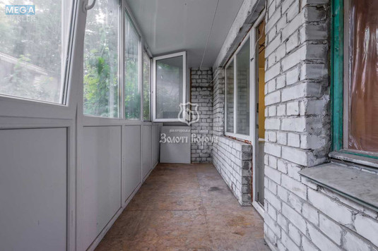 Продаж 1 кімнатної квартири (28,9/16,5/3,7), 1 пов. 9 пов. будинку, <a class="location-link" href="/kiev/" title="Недвижимость Київ">Київ</a>, <a class="location-link" href="/kiev/svyatoshinskij/" title="Недвижимость Святошинський район">Святошинський р-н</a>, Верховинна вул., 85 (изображение 5)