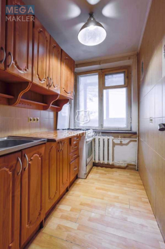 Продаж 1 кімнатної квартири (28,9/16,5/3,7), 1 пов. 9 пов. будинку, <a class="location-link" href="/kiev/" title="Недвижимость Київ">Київ</a>, <a class="location-link" href="/kiev/svyatoshinskij/" title="Недвижимость Святошинський район">Святошинський р-н</a>, Верховинна вул., 85 (изображение 6)
