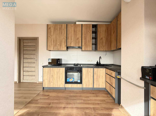Продаж 3 кімнатної квартири (65,1/33/8,6), 9 пов. 10 пов. будинку, <a class="location-link" href="/gatnoe/" title="Недвижимость Гатне">Гатне</a>, Оптимістична, 1 (изображение 3)