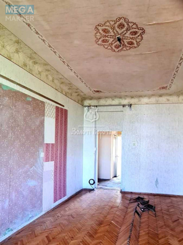 Продаж 3 кімнатної квартири (70,3/45/8,1), 4 пов. 5 пов. будинку, <a class="location-link" href="/kiev/" title="Недвижимость Київ">Київ</a>, <a class="location-link" href="/kiev/solomenskij/" title="Недвижимость Солом'янський район">Солом'янський р-н</a>, Івана Світличного вул., 6 (изображение 5)