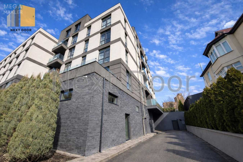 Продаж 3 кімнатної квартири (133,9/72,3/31), 5 пов. 5 пов. будинку, <a class="location-link" href="/kiev/" title="Недвижимость Київ">Київ</a>, <a class="location-link" href="/kiev/solomenskij/" title="Недвижимость Солом'янський район">Солом'янський р-н</a>, Университетская ул., 17 (изображение 3)