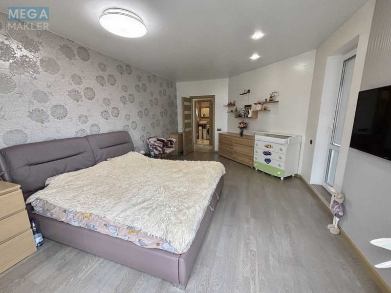 Продаж 3 кімнатної квартири (84/40,3/21,1), 16 пов. 25 пов. будинку, <a class="location-link" href="/brovary/" title="Недвижимость Бровари">Бровари</a>, Черновола, 11 (изображение 13)