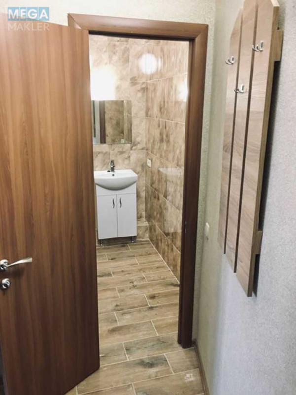 Оренда 1 кімнатної квартири, <a class="location-link" href="/kiev/" title="Недвижимость Київ">Київ</a>, <a class="location-link" href="/kiev/svyatoshinskij/" title="Недвижимость Святошинський район">Святошинський р-н</a>, Стеценка вул., 75д (изображение 4)