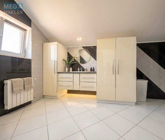 Продаж дома, 2&nbsp;поверху, 150&nbsp;кв.м, 4&nbsp;кімнати, ділянка 17&nbsp;соток, <a class="location-link" href="/lesniki-selo/" title="Недвижимость Лісники">Лісники</a>, Тиханська (изображение 9)