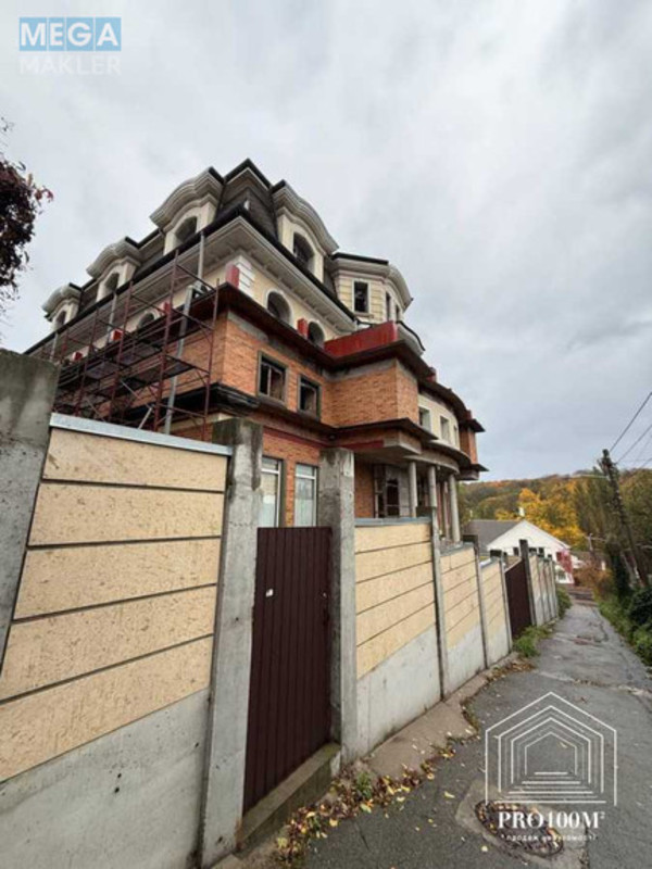 Продаж дома, 5&nbsp;поверхів, 1&nbsp;466,40&nbsp;кв.м, 11&nbsp;кімнат, ділянка 8&nbsp;соток, <a class="location-link" href="/kiev/" title="Недвижимость Київ">Київ</a>, <a class="location-link" href="/kiev/pecherskij/" title="Недвижимость Печерський район">Печерський р-н</a>, Звіринецька вул. (изображение 10)