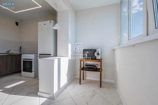 Продаж 3 кімнатної квартири (81,3/48/11), 14 пов. 14 пов. будинку, <a class="location-link" href="/kiev/" title="Недвижимость Київ">Київ</a>, <a class="location-link" href="/kiev/darnickij/" title="Недвижимость Дарницький район">Дарницький р-н</a>, Вишняківська вул., 5а (изображение 16)