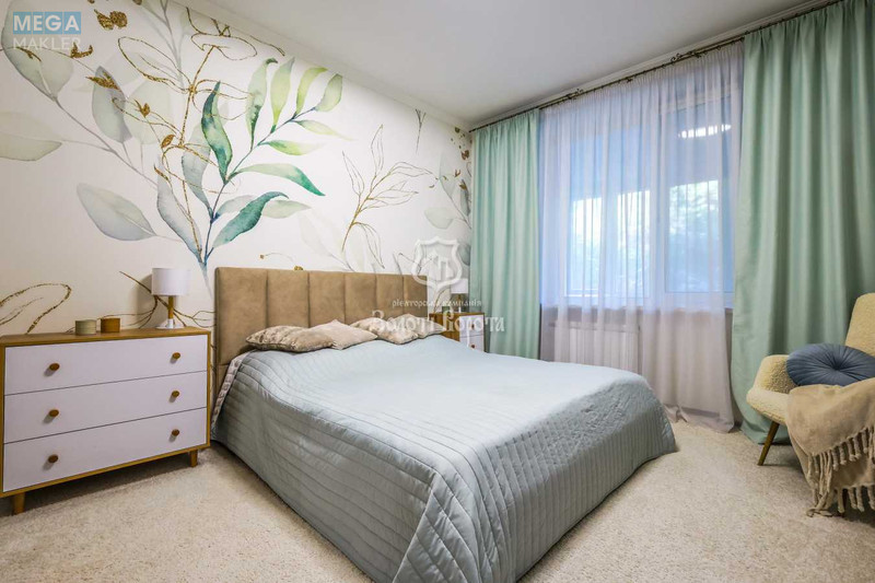 Продаж 3 кімнатної квартири (86,8/52/8,1), 1 пов. 5 пов. будинку, <a class="location-link" href="/kiev/" title="Недвижимость Київ">Київ</a>, <a class="location-link" href="/kiev/shevchenkovskij/" title="Недвижимость Шевченківський район">Шевченківський р-н</a>, Сімї Хохлових вул., 6 (изображение 7)
