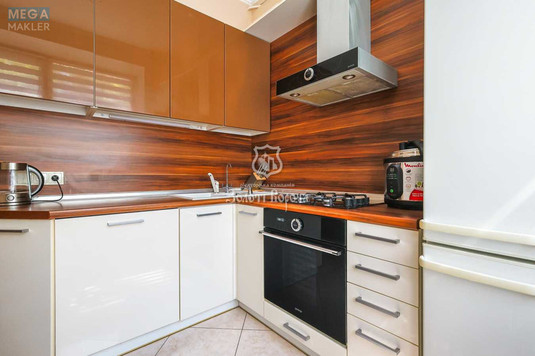 Продаж 3 кімнатної квартири (86,8/52/8,1), 1 пов. 5 пов. будинку, <a class="location-link" href="/kiev/" title="Недвижимость Київ">Київ</a>, <a class="location-link" href="/kiev/shevchenkovskij/" title="Недвижимость Шевченківський район">Шевченківський р-н</a>, Сімї Хохлових вул., 6 (изображение 14)