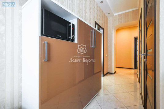 Продаж 3 кімнатної квартири (86,8/52/8,1), 1 пов. 5 пов. будинку, <a class="location-link" href="/kiev/" title="Недвижимость Київ">Київ</a>, <a class="location-link" href="/kiev/shevchenkovskij/" title="Недвижимость Шевченківський район">Шевченківський р-н</a>, Сімї Хохлових вул., 6 (изображение 15)
