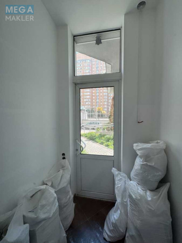 Продаж комерційної нерухомості, 203&nbsp;кв.м, под магазин, <a class="location-link" href="/kiev/" title="Недвижимость Київ">Київ</a>, <a class="location-link" href="/kiev/darnickij/" title="Недвижимость Дарницький район">Дарницький р-н</a>, Княжий Затон вул., 21 (изображение 25)
