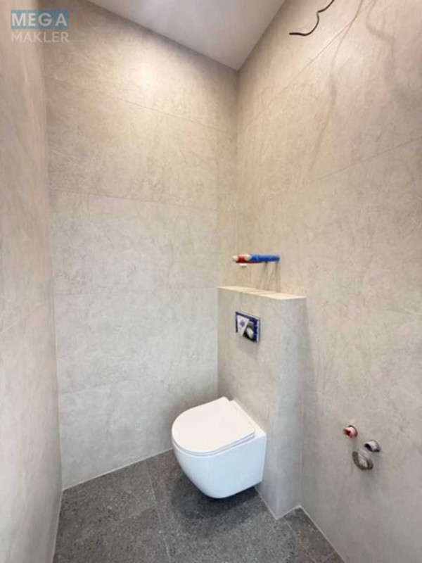 Продаж окремої будівлі/побудови, 246,50&nbsp;кв.м, <a class="location-link" href="/kiev/" title="Недвижимость Київ">Київ</a>, <a class="location-link" href="/kiev/goloseevskij/" title="Недвижимость Голосіївський район">Голосіївський р-н</a>, Академіка Заболотного вул., 156 (изображение 14)