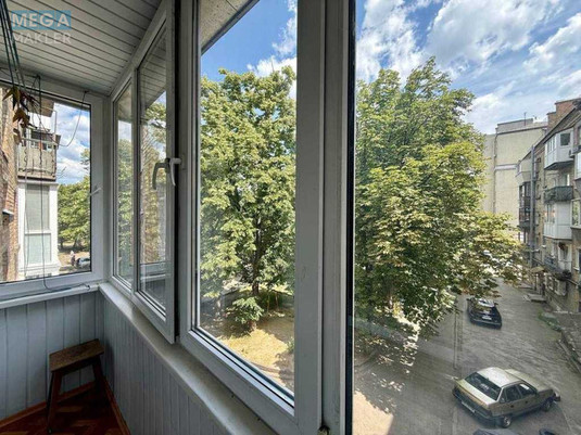 Продаж 1 кімнатної квартири (30,7/16/5), 3 пов. 5 пов. будинку, <a class="location-link" href="/kiev/" title="Недвижимость Київ">Київ</a>, <a class="location-link" href="/kiev/shevchenkovskij/" title="Недвижимость Шевченківський район">Шевченківський р-н</a>, Берестейский просп., 98 (изображение 18)