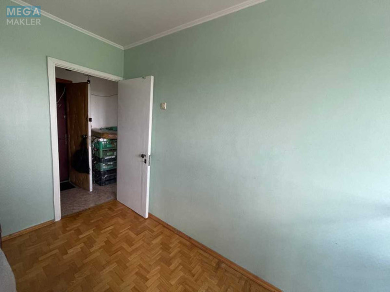 Продаж 2 кімнатної квартири (47/28/7), 8 пов. 9 пов. будинку, <a class="location-link" href="/kiev/" title="Недвижимость Київ">Київ</a>, <a class="location-link" href="/kiev/dneprovskij/" title="Недвижимость Дніпровський район">Дніпровський р-н</a>, Сулеймана Стальського вул., 28А (изображение 8)