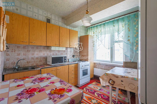 Продаж 2 кімнатної квартири (50,2/30,6/8,7), 6 пов. 14 пов. будинку, <a class="location-link" href="/kiev/" title="Недвижимость Київ">Київ</a>, <a class="location-link" href="/kiev/dneprovskij/" title="Недвижимость Дніпровський район">Дніпровський р-н</a>, Сосницька вул., 10 (изображение 8)
