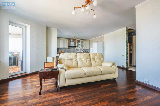 Продаж 2 кімнатної квартири (73,4/34,3/20), 6 пов. 10 пов. будинку, <a class="location-link" href="/petrovskoe-selo-kv-kievo-svyatoshinskij-rajon/" title="Недвижимость Петрівське">Петрівське</a>, Теплична вул., 38 (изображение 3)